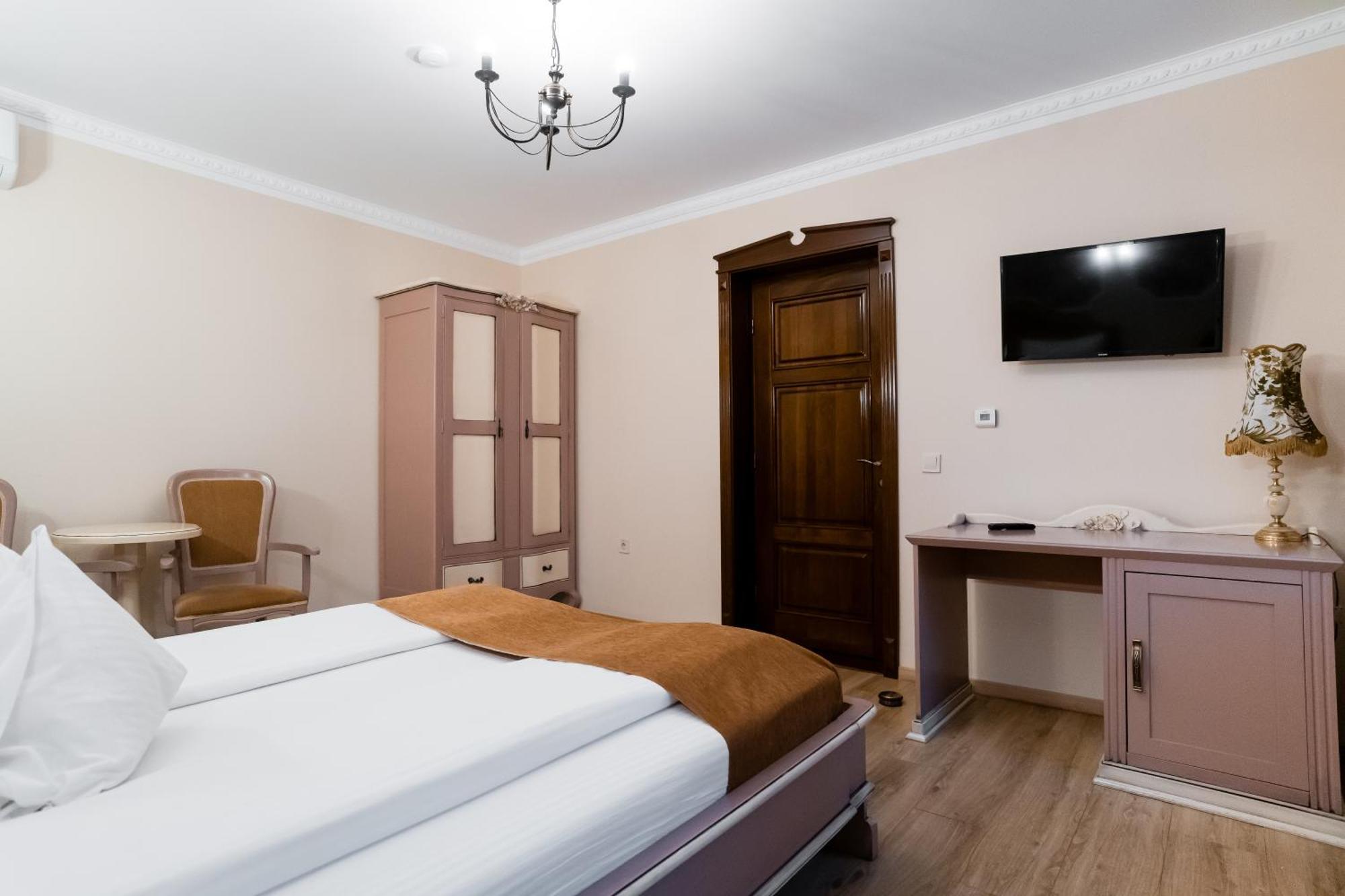 Rosen Villa Sibiu Buitenkant foto