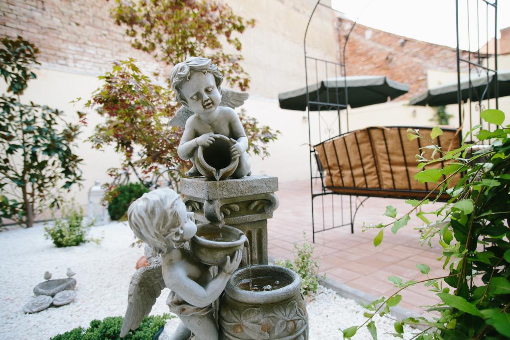 Rosen Villa Sibiu Buitenkant foto